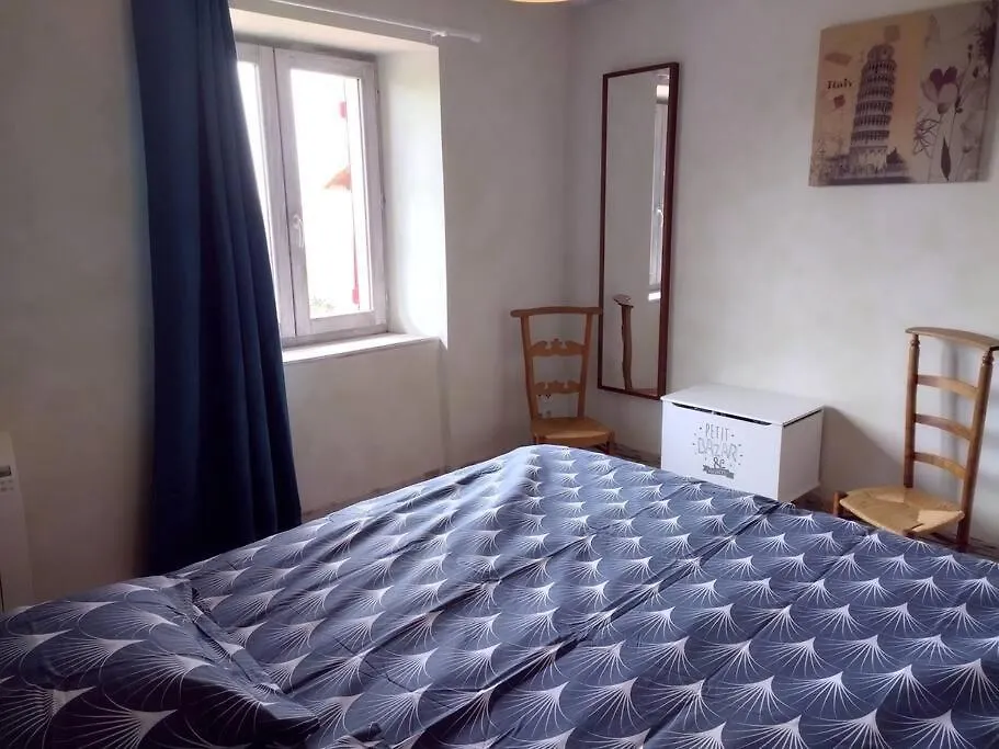 Gite Du Cedre Courpiere Holiday home